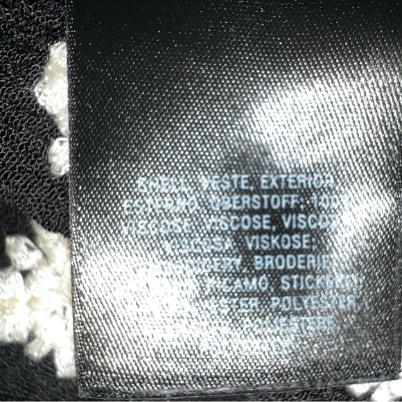 Meadow Rue By Anthropologie Black Embroidered Top XS - Picture 8 of 10